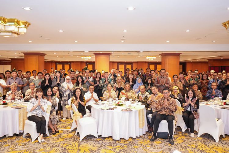 Industri Pulp dan Kertas RI Dihantam Tekanan Geopolitik, Apa Strategi Bertahan?