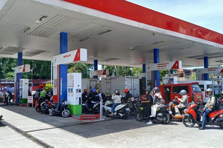SPBU di Padang Kaget Harga Pertamax Naik Mendadak, Baru Diberi Info Satu Jam Sebelum Pengumuman
