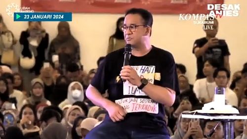 Anies Sebut Pengangkatan Guru Honorer Lebih Penting Ketimbang IKN