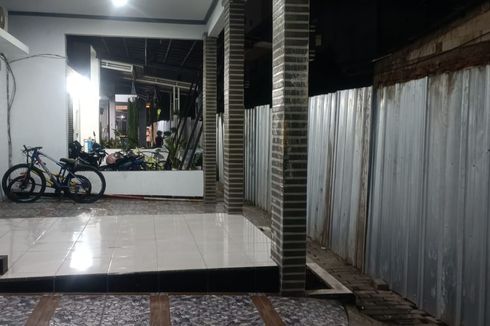 Tembok Seng Tutup Akses 10 Rumah Warga Green Village Bekasi, Imbas Sengketa Lahan