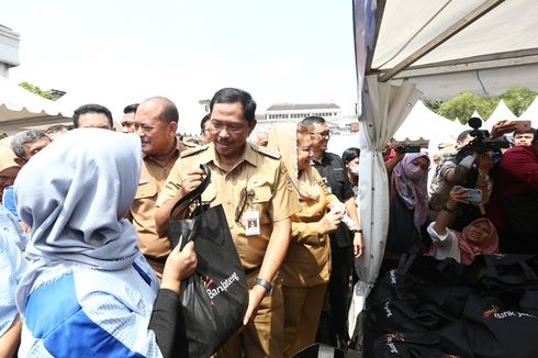 Pemkot Semarang dan BI Jateng Gelar Bazar Ramadhan, Paket Sembako Rp 150.000 Dihargai Rp 50.000