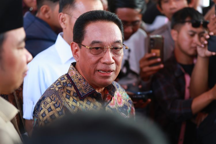 Momen Wamenkes Dibuat Terkesan: Mobil Camat Jember Jadi Armada Home Care