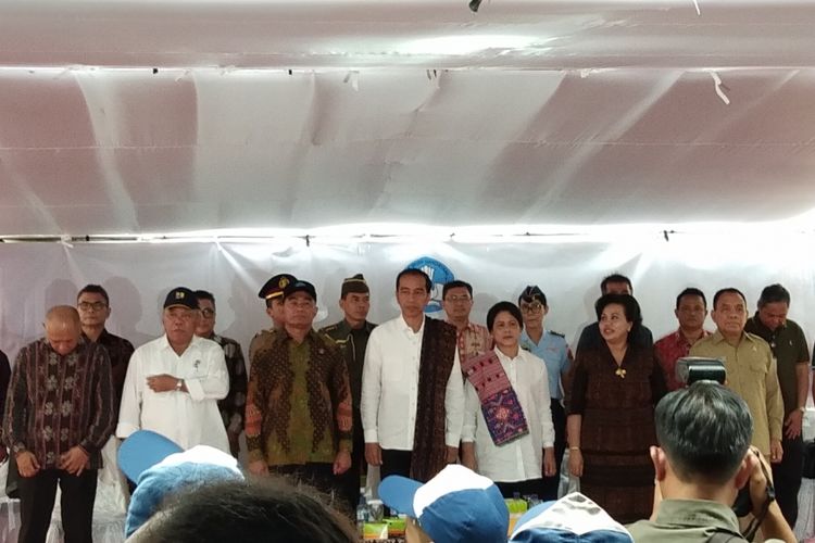 Presiden Jokowi di SMK 3 Kota Kupang, NTT, Senin (8/1/2018).