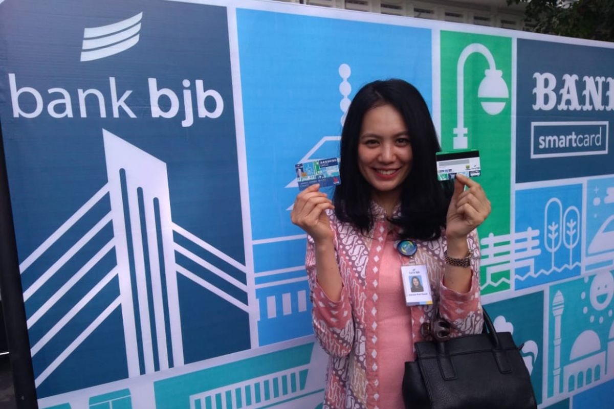 Ilustrasi: Bank BJB bekerja sama dengan Pemerintah Kota (Pemkot) Bandung meluncurkan Bandung Smart Card (BSC). Hal ini dilakukan untuk menggenjot gerakan nasional non tunai (GNTT).