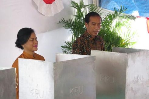 Pukul 10.00 WIB, Jokowi dan Iriana 