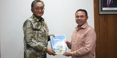 Temui Menteri PU, Gubernur Riau Minta Dukungan Pembangunan Infrastruktur Prioritas 