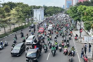 Prabowo Resmikan Potongan Ojol Jadi 8 Persen, Ini Respon Gojek & Grab