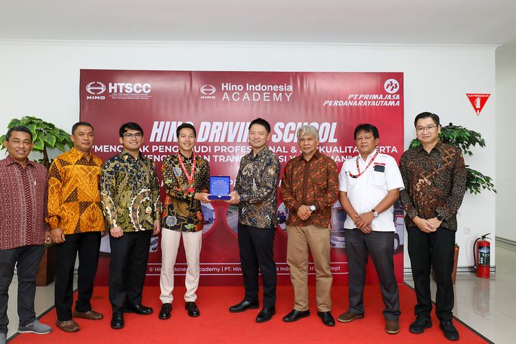 Hino Driving School