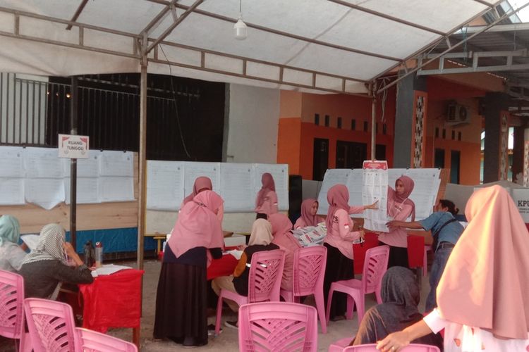 PILIHAN ULANG: Tiga TPS di Kabupaten Bone, Sulawesi Selatan akan menggelar pencoblosan ulang lantaran ditemukan pelanggaran dalam proses pencoblosan Pemilu 2024.