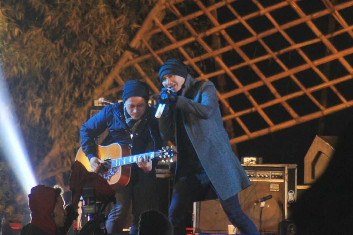 Anji Manji saat berada di atas panggung Jazz Atas Awan, Dieng Culture Festival, Jumat (4/8/2017).