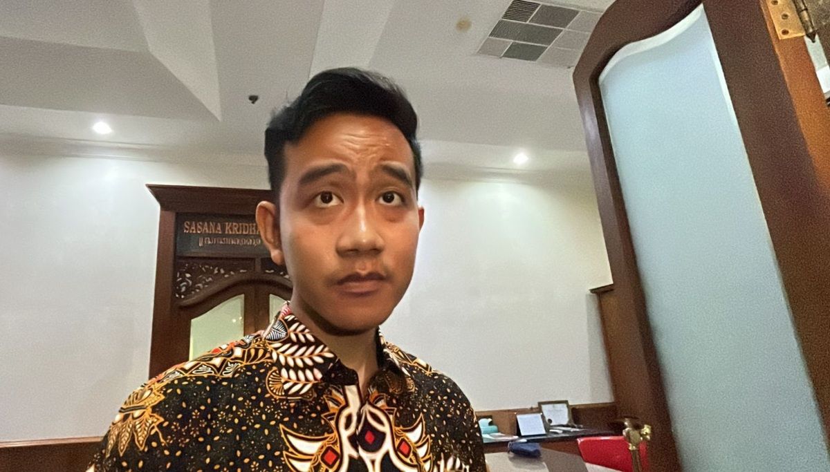 Gibran Mengaku Belum Komunikasi dengan Presiden Jokowi Usai Unggul dalam Penetapan Hasil Pilpres 2024