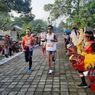 Sambutan bagi Pelari Borobudur Marathon 2022, dari Tarian Tradisional hingga Musik Kentungan