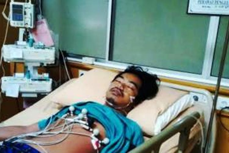 Dodit Mulyanto terbaring di ruang ICU Rumah Sakit Kasih Ibu, Solo.