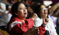 Meski Kalah, Menko PMK Apresiasi Penampilan Tim Basket Indonesia