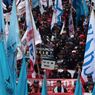 Buruh Demo di Depan DPR/MPR RI, 2 Lajur Jalan Gatot Subroto Ditutup Sementara