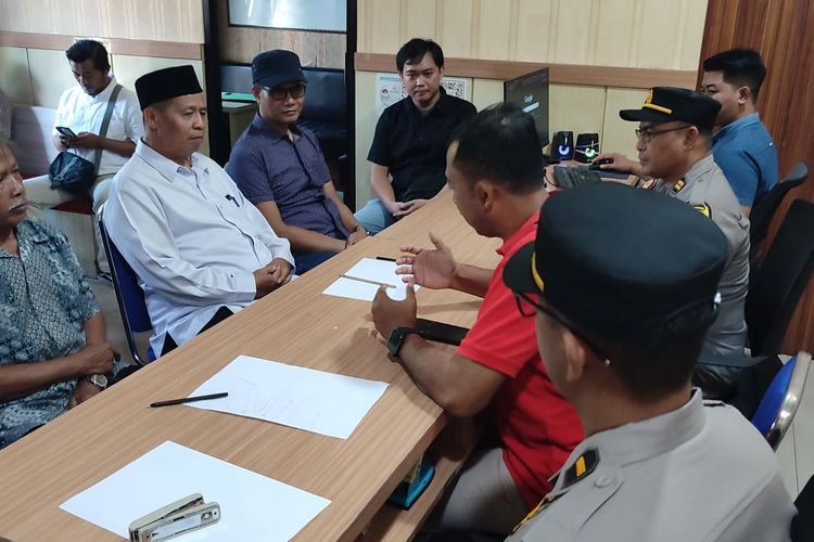 Geruduk Polresta Magelang, Warga Sambeng Buat Laporan Pemalsuan Persetujuan Tambang Tanah Uruk Tol Yogya-Bawen