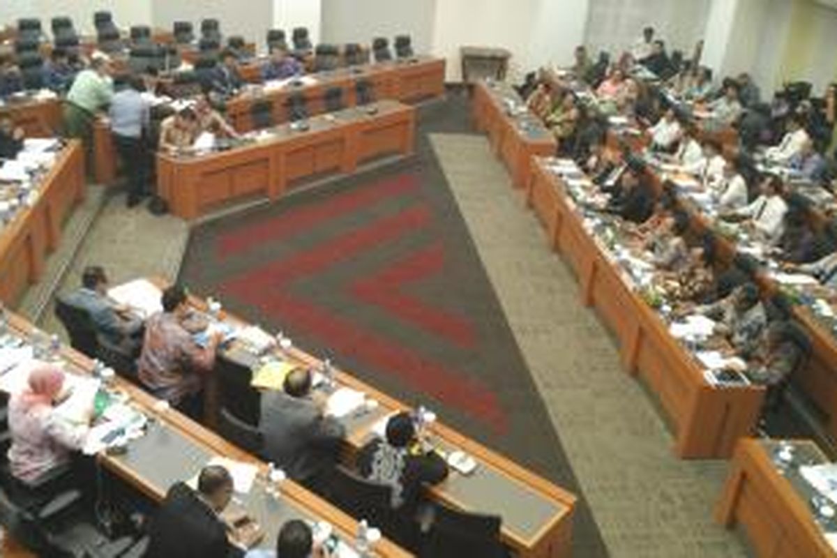 Suasana rapat Badan Anggaran membahas RAPBN 2016, Jumat (29/10/2015).
