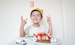 3 Cara Sederhana Ajarkan Si Kecil untuk Kurangi Sampah Makanan