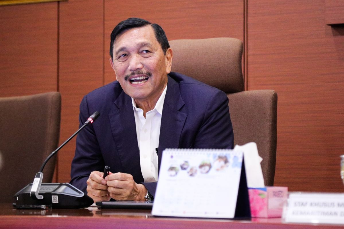 Menko Maritim dan Investasi, Luhut B Pandjaitan mengadakan Coffee Morning bersama sejumlah awak media nasional dan luar negeri, di Kantor Kemenko Maritim dan Investasi, Jakarta, Jumat (17/1/2020).