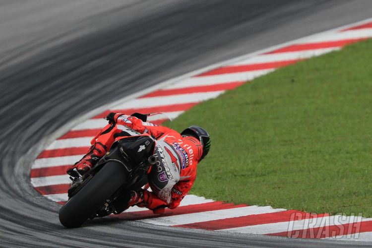 Jorge Lorenzo menciptakan rekor baru mengitari sirkuit Sepang, Malaysia, di tes pra musim 2018.