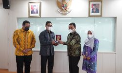 Bersama Pemkab Tanah Bumbu, Kementerian KP Wujudkan Kampung Gabus Haruan