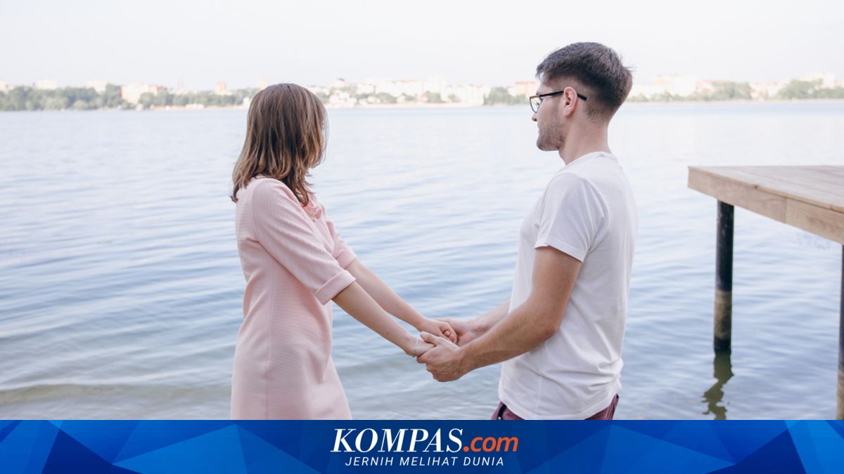 75 gombalan untuk pacar yang lucu, romantis, dan anti garing. Cocok dikirim kapan saja agar hubungan makin hangat.