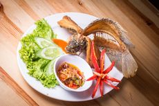 4 Cara Membuat Gurame Goreng dengan Sayap Melebar ala Restoran Seafood