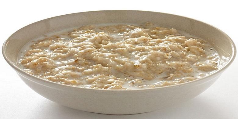 Bayi usia 10 bulan sudah menginginkan makanan padat