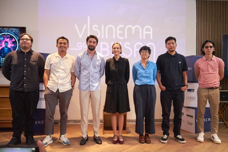 Dua film produksi Visinema Pictures berjudul 24 Jam Bersama Gaspar dan Ali Topan tembus di Busan International Film Festival 2023 (BIFF) 2023.