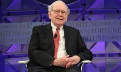 Perusahaan Investasi Warren Buffett Balikkan Kerugian Jadi Keuntungan Rp 543,9 Triliun