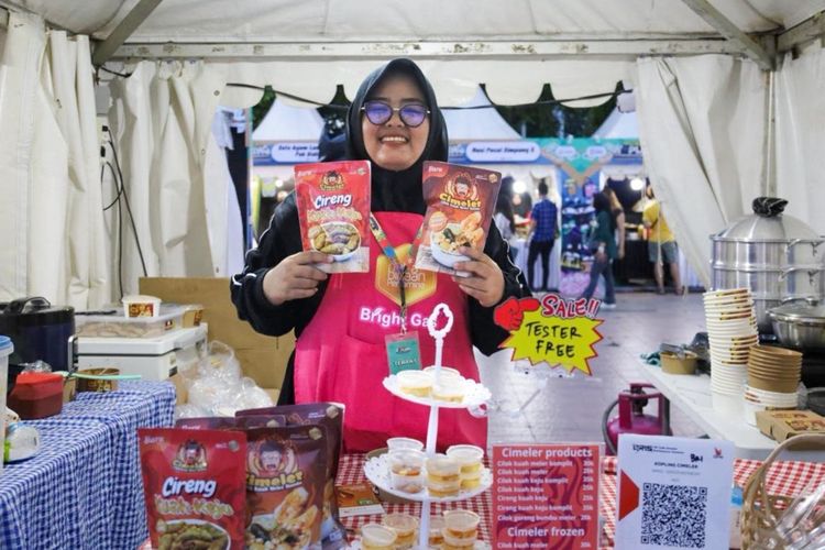 UMKM binaan Pertamina mengikuti Pertamina SMEXPO (Small Medium Enterprise Expo), yakni ekosistem pengenalan produk UMKM dalam bentuk marketplace SMEXPO.pertamina.com serta melalui event pameran produk UMKM yang digelar PT Pertamina (Persero)