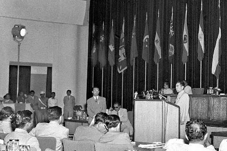 Konferensi Asia Afrika (KAA) 1955 di Bandung.
