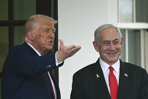 Trump Redam Kecemasan Netanyahu, Janji Tak Abaikan Nuklir Iran