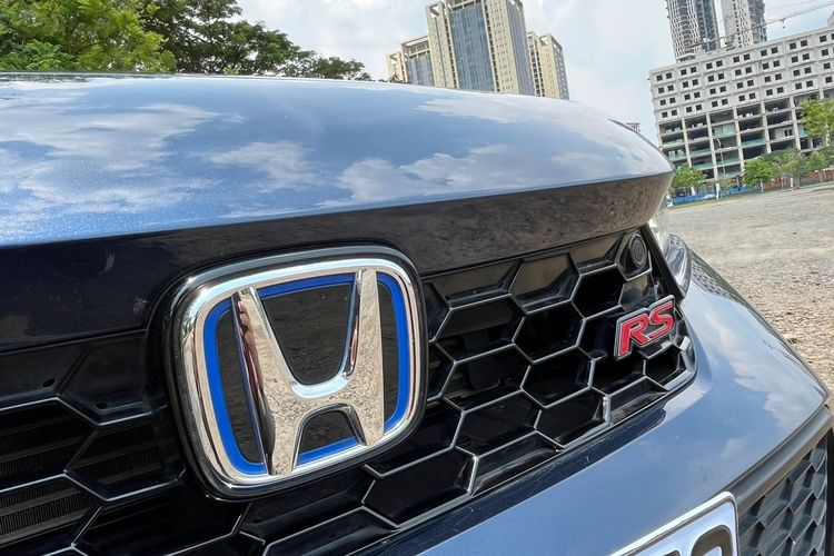 Test drive Honda Civic RS e:HEV