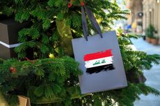 Setahun Bebas dari ISIS, Pohon Natal Tertinggi Didirikan di Baghdad