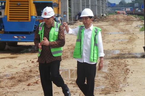 Berbincang Empat Mata Saat Tinjau Proyek LRT, Apa yang Dibahas Jokowi-Ahok?