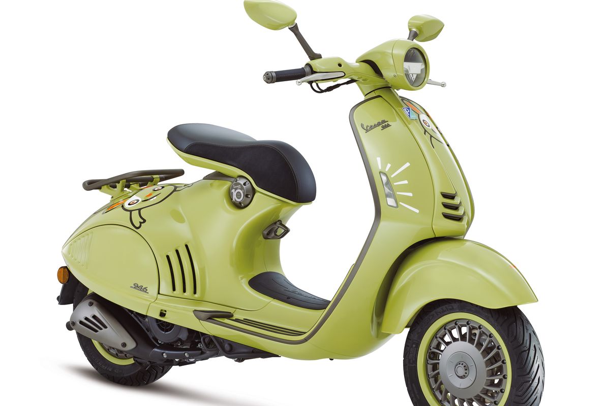 Vespa 946 10° Anniversario 