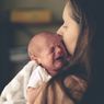 5 Cara Mengobati Tindik Telinga yang Bernanah pada Bayi