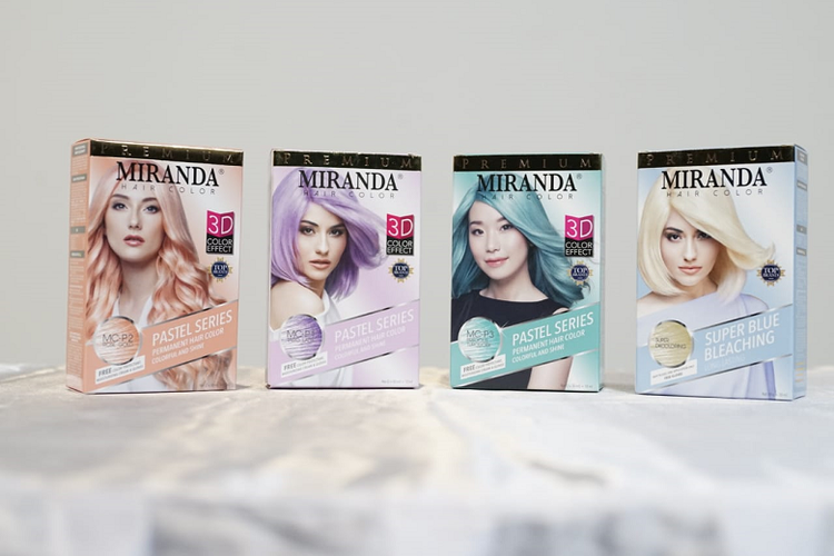 Produk Miranda Hair Color seri terbaru yang mengusung konsep warna pastel. 
