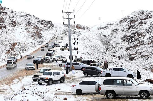 Mengenal Tabuk, Satu-satunya Kota di Arab Saudi yang Diselimuti Salju