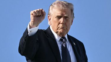 Kontroversi Koin Emas Trump Menguat Jelang Perayaan 250 Tahun AS