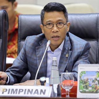  Ketua Komisi XI Dewan Perwakilan Rakyat (DPR) Mukhamad Misbakhun. 