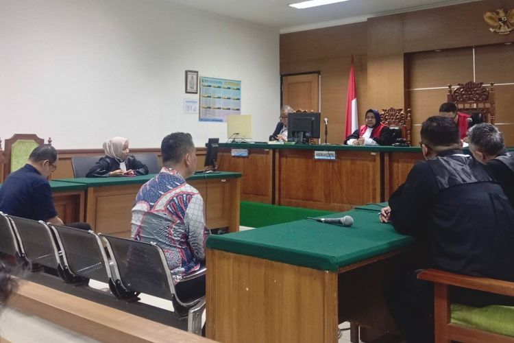 Korupsi untuk Bayar Cicilan Kendaraan, Eks Dirut BUMD Serang Divonis 4 Tahun Penjara