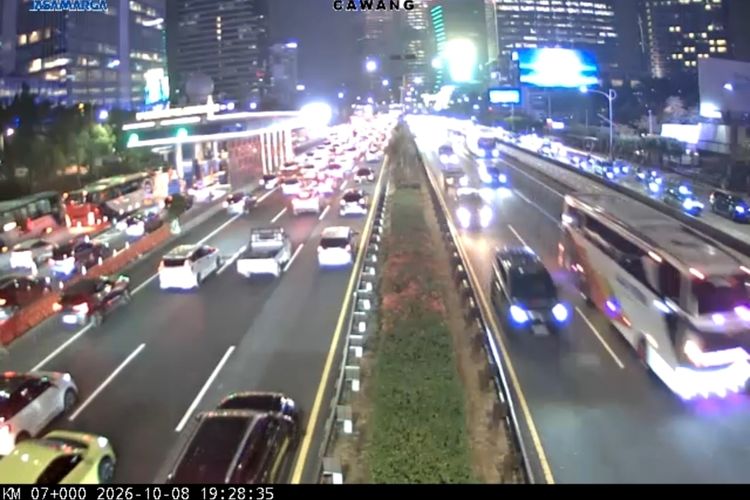 Lalu Lintas Tol Jakarta dan Sekitarnya Malam Ini Padat di Sejumlah Ruas, Cek Titiknya