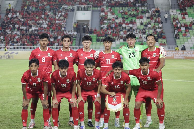 Starting eleven pemain Timnas U19 saat melawan Vietnam di Piala AFF U19 di Stadion Utama Sumatera Utara, Minggu (7/6/2026)
