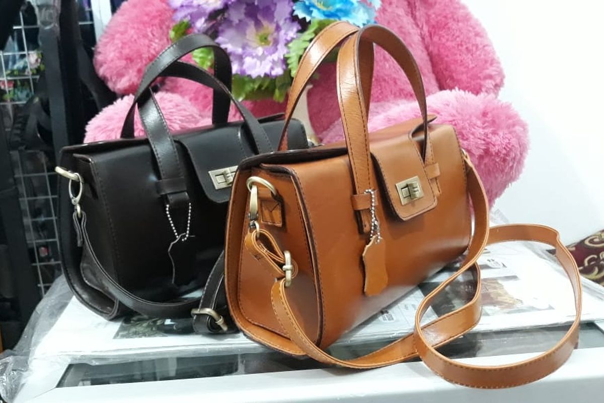 Tas kulit buatan Kuncoro Leather