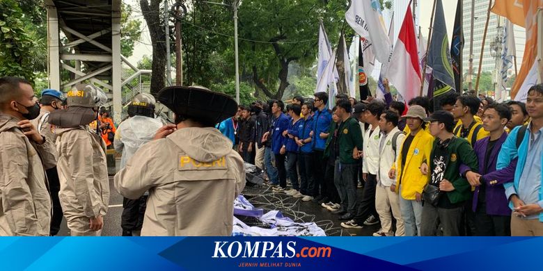 Ultimatum Turunkan Harga BBM Tak Dipenuhi, BEM SI Kembali Demo di Patung Kuda Hari Ini - Vimarsana News