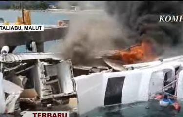 Speedboat Cagub Maluku Utara Benny Laos terbakar