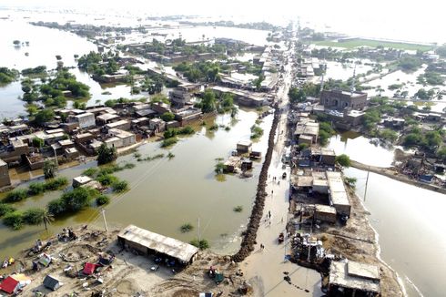 Banjir Pakistan Tenggelamkan Sepertiga Negara, Korban Tewas Lampaui 1.100 Jiwa