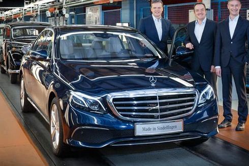 Mercedes-Benz Mulai Produksi E-Class di Pabrik Tertua 